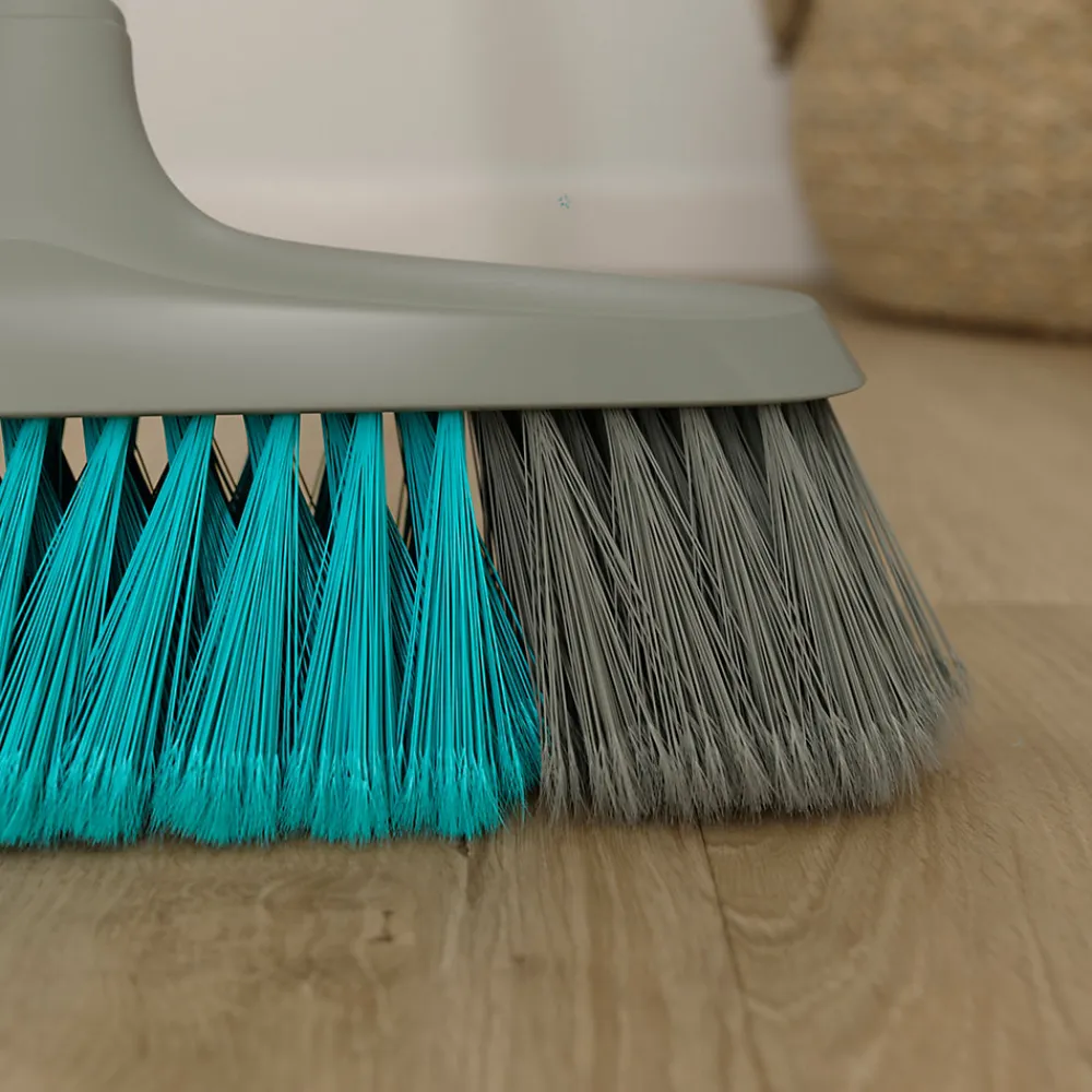 Balai à poils doux L.33 x l.9x H.118 cm>GoodHome Outlet