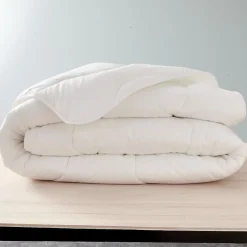 Couette Blanrêve très chaude 240 x 220 cm Gamme "Confort" traité Anti Acarien Soft & care>Blanreve