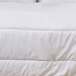 Bleu Calin Couette Chaude 220x240cm ANTI-ACARIENS* Couette