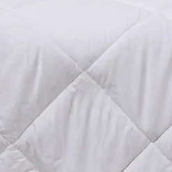 Couette Chaude 240x260cm LAVABLE À 95 C><noscript><img width=