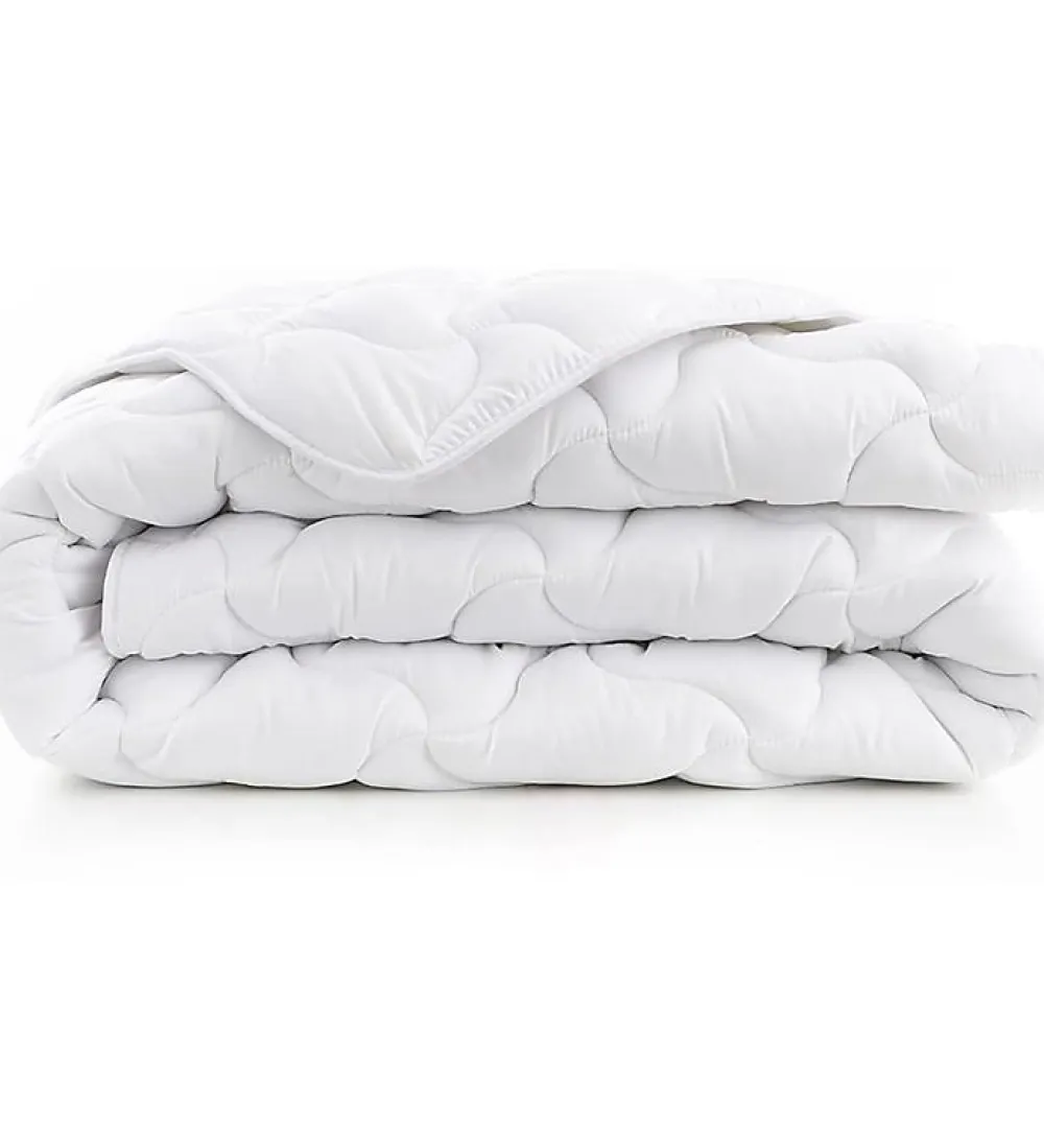 Abeil Couette de lit Douceur Absolue blanc Dimension - 200x200, Grammage - 200 g/m2* Couette