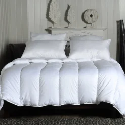 Couette d'été en microfibre - Légère - 180 g/m² 240x220 cm COURCHEVEL LIGHT><noscript><img width=