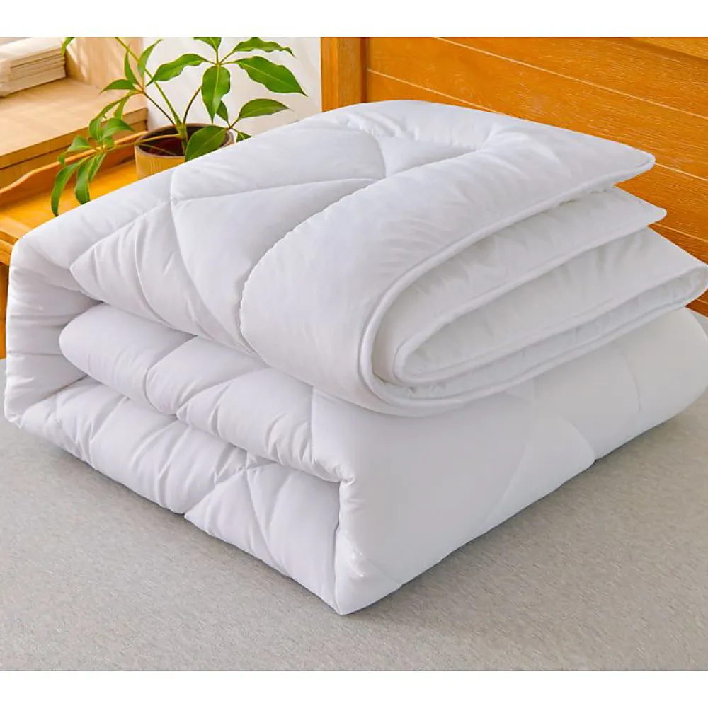 Couette en microfibre 200X200cm Blanche HG22067WD>Herzberg Outlet