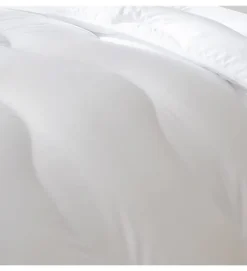 Couette hiver chaude Thermofill 350g 200 x 200 cm pour lit 1 place><noscript><img width=