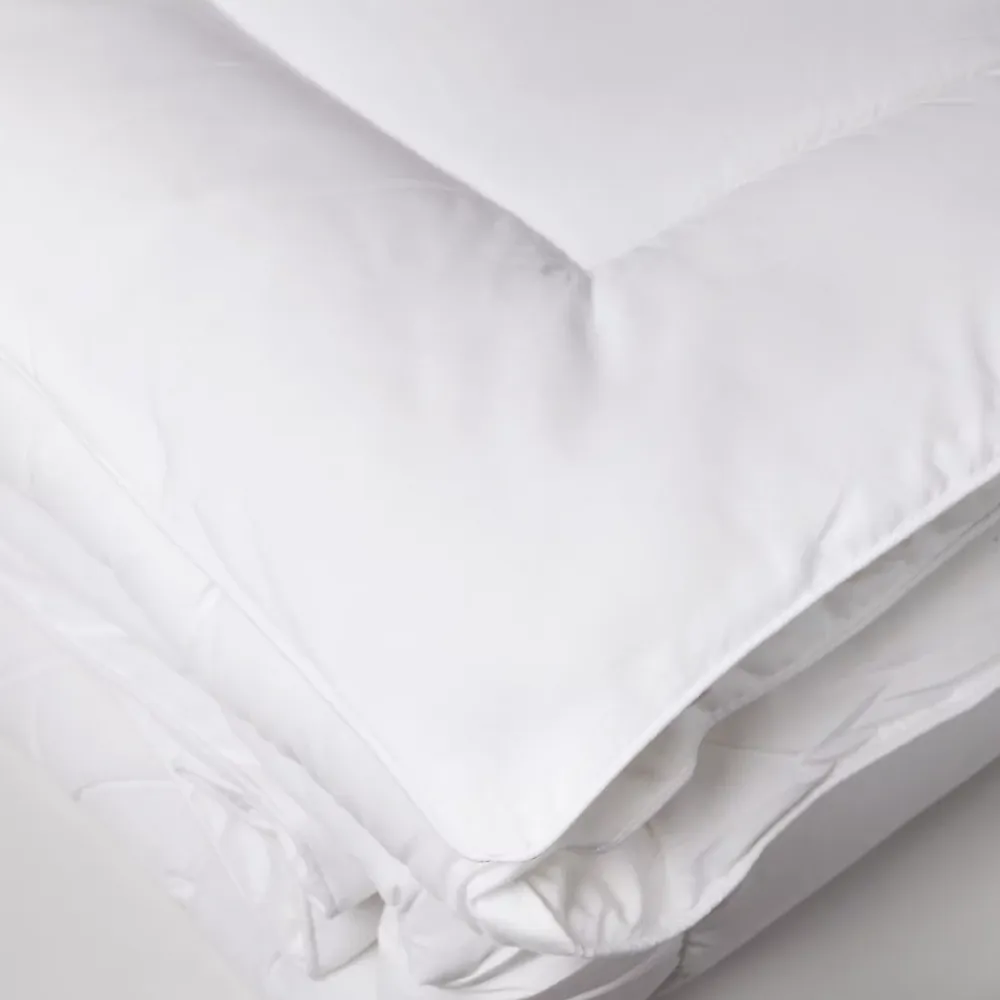 Linnea Couette hiver 140x200 cm CASTOR garnissage fibre polyester 400g/m2* Couette