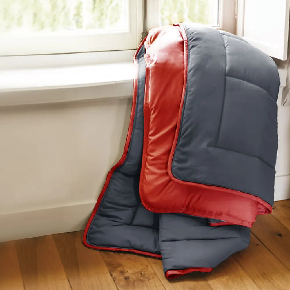 Couette hiver 240x220 cm COCOON BICOLORE Gris/Rouge garnissage fibre polyester 400g/m2>Linnea Sale
