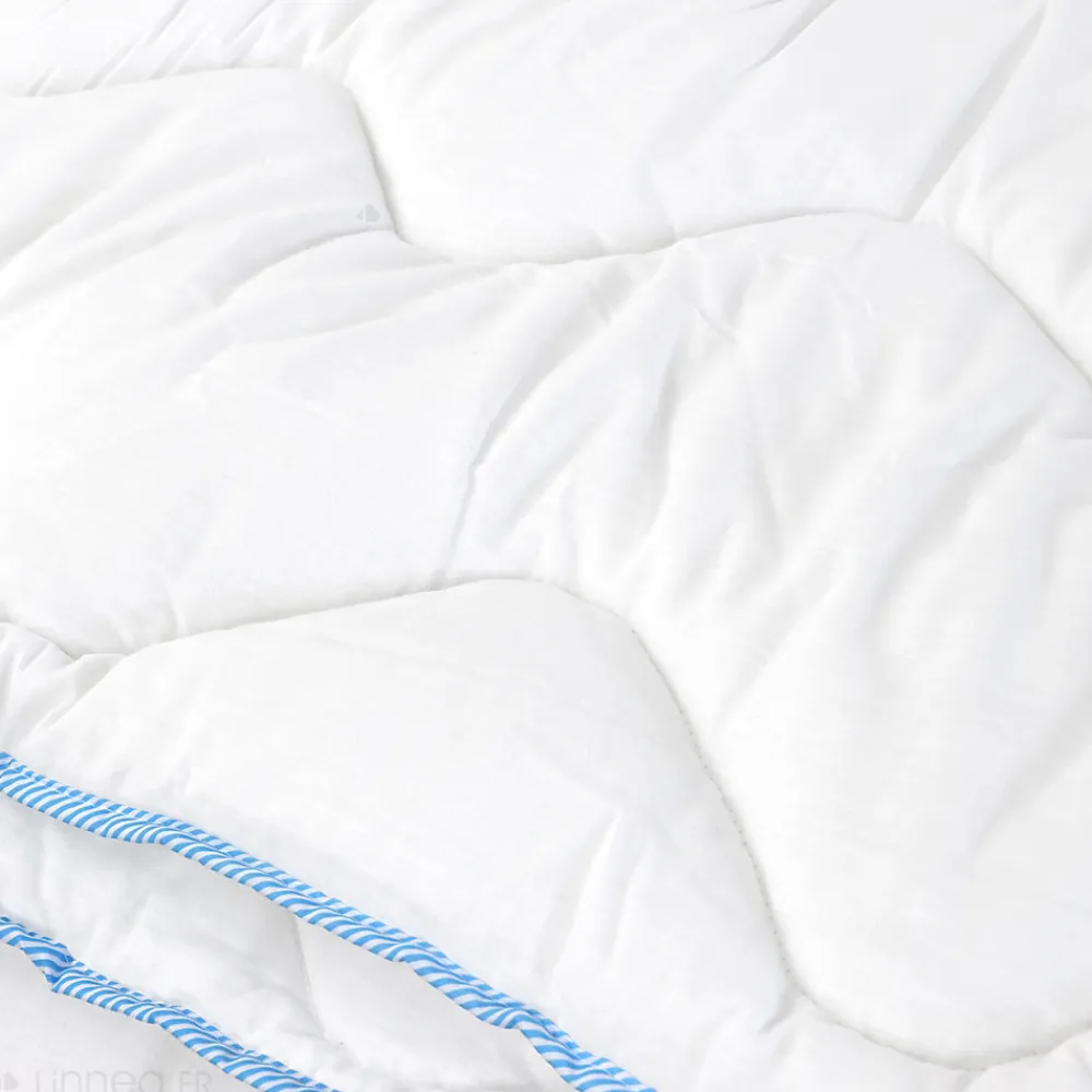 Couette hiver 140x200 cm HARMONIE garnissage fibre polyester 450g/m2>Linnea Outlet