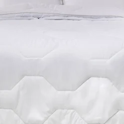 Couette HÔTEL Très Chaude 140x200cm><noscript><img width=