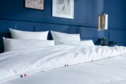 Abeil Couette élégante et chaude 240 x 260 cm en coton* Couette