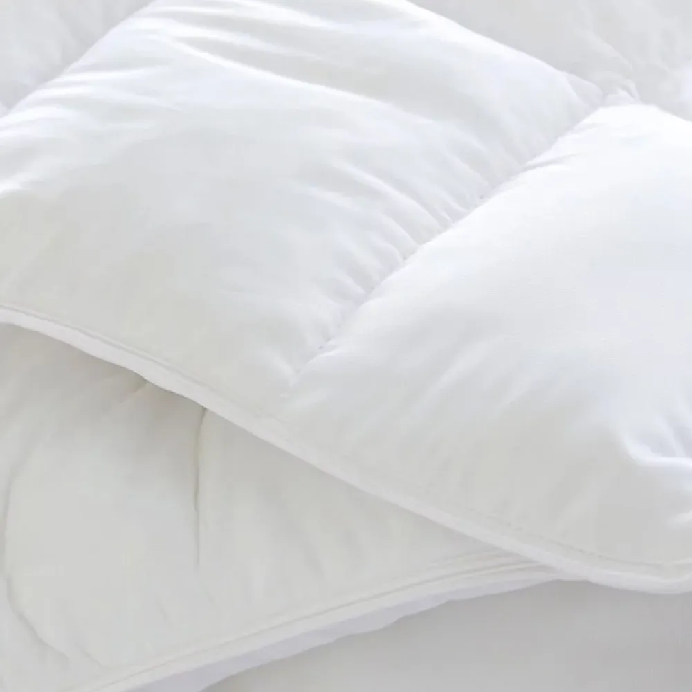 Sensei Maison Couette naturelle - Chaude - 70% duvet anti-acarienne 280x240 cm APPALACHES* Couette