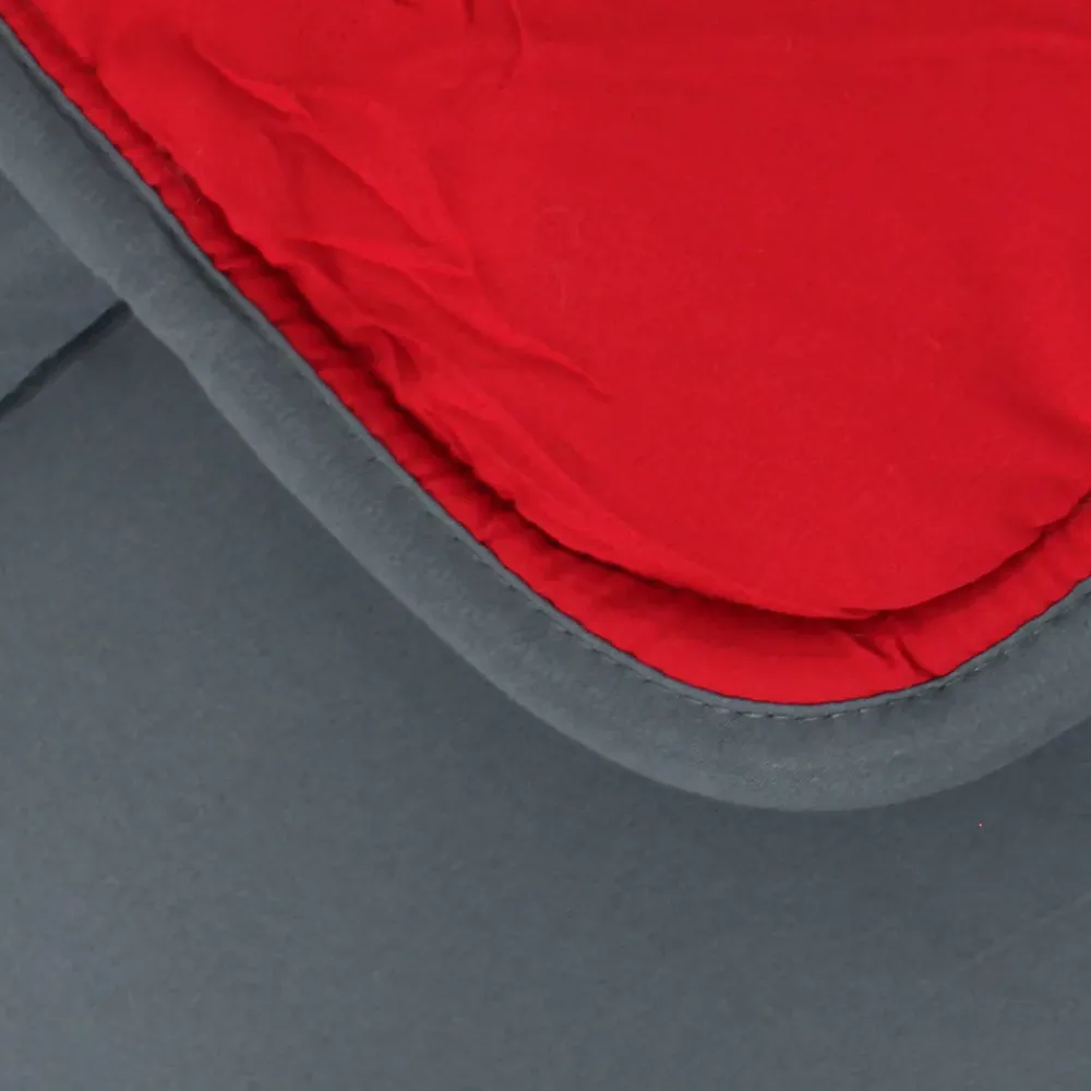 Linnea Couette été 140x200 cm COCOON BICOLORE Gris/Rouge garnissage fibre polyester 200g/m2* Couette