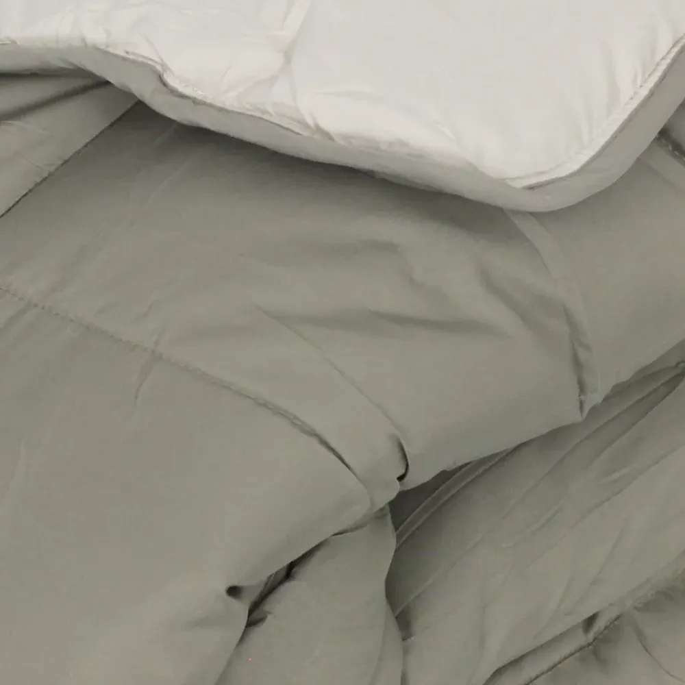 Linnea Couette été 240x220 cm COCOON BICOLORE Taupe/Lin garnissage fibre polyester 200g/m2* Couette