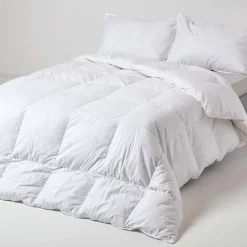 Homescapes Couette tempérée 260 x 220 cm en duvet et plumes de canard 10.5 Tog -* Couette