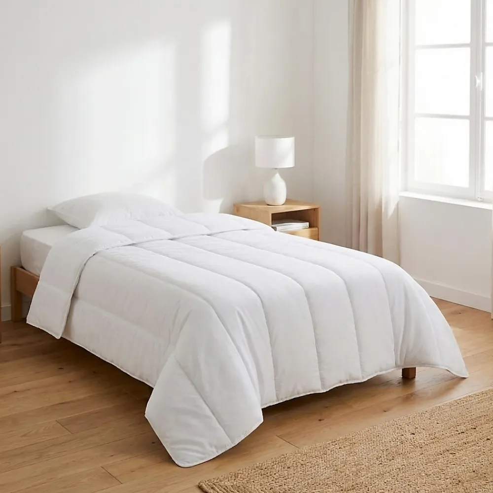 Sweetnight Couette 140x200 cm - Pour Lit 1 Personne - Enveloppe en Coton - Légère - Sans Traitement* Couette