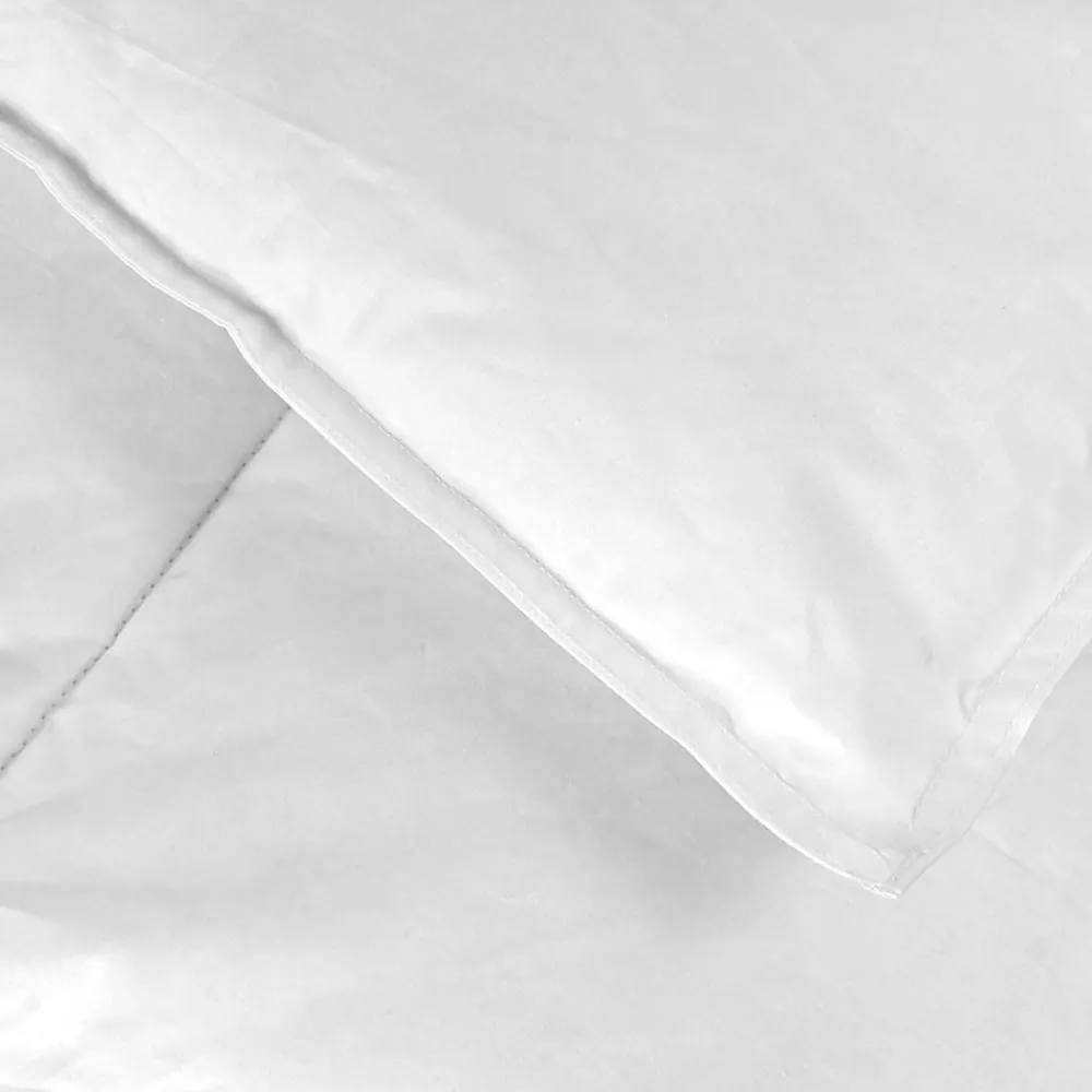 Couette 300x240 cm 4 saisons FINLANDE garnissage naturel duvet de canard 480g/m2>Linnea Outlet