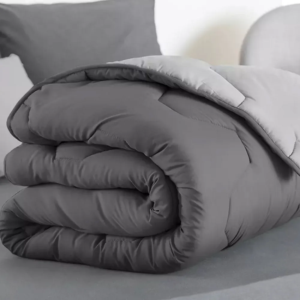 Couette 200x200 CM ABBY bicolore gris clair et gris 300 gr>IDMarket Online