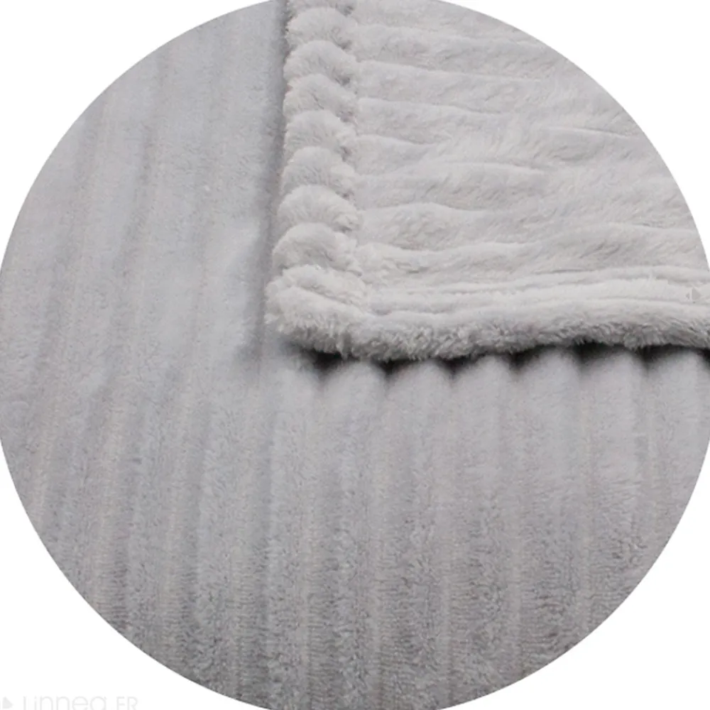 Couverture 100% polyester 180x240 cm microvelours DOLCE gris perle>Linnea Online