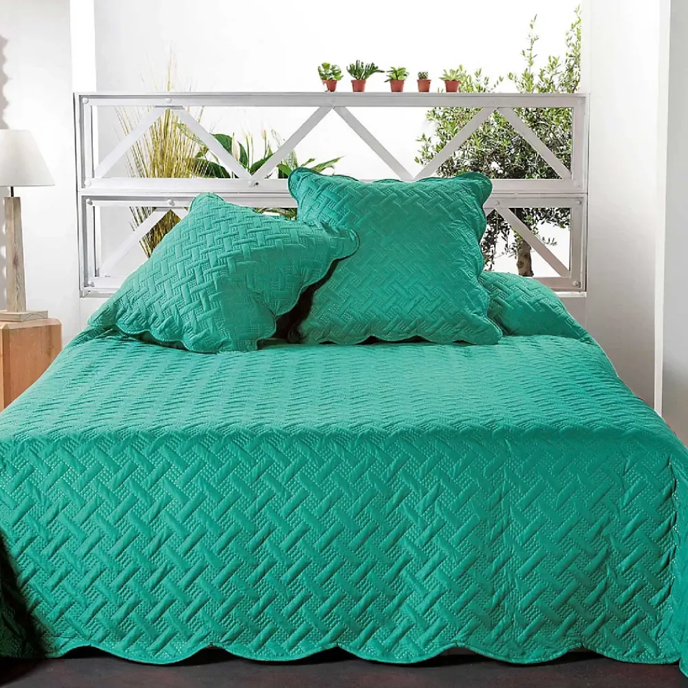 Linder Couverture molletonné surpiquage graphique (150x150 cm - Vert)* Couverture