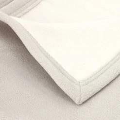 Couverture polaire luxe 180x220 cm 100% polyester 430g/m2 NARVIK Galet/Naturel><noscript><img width=