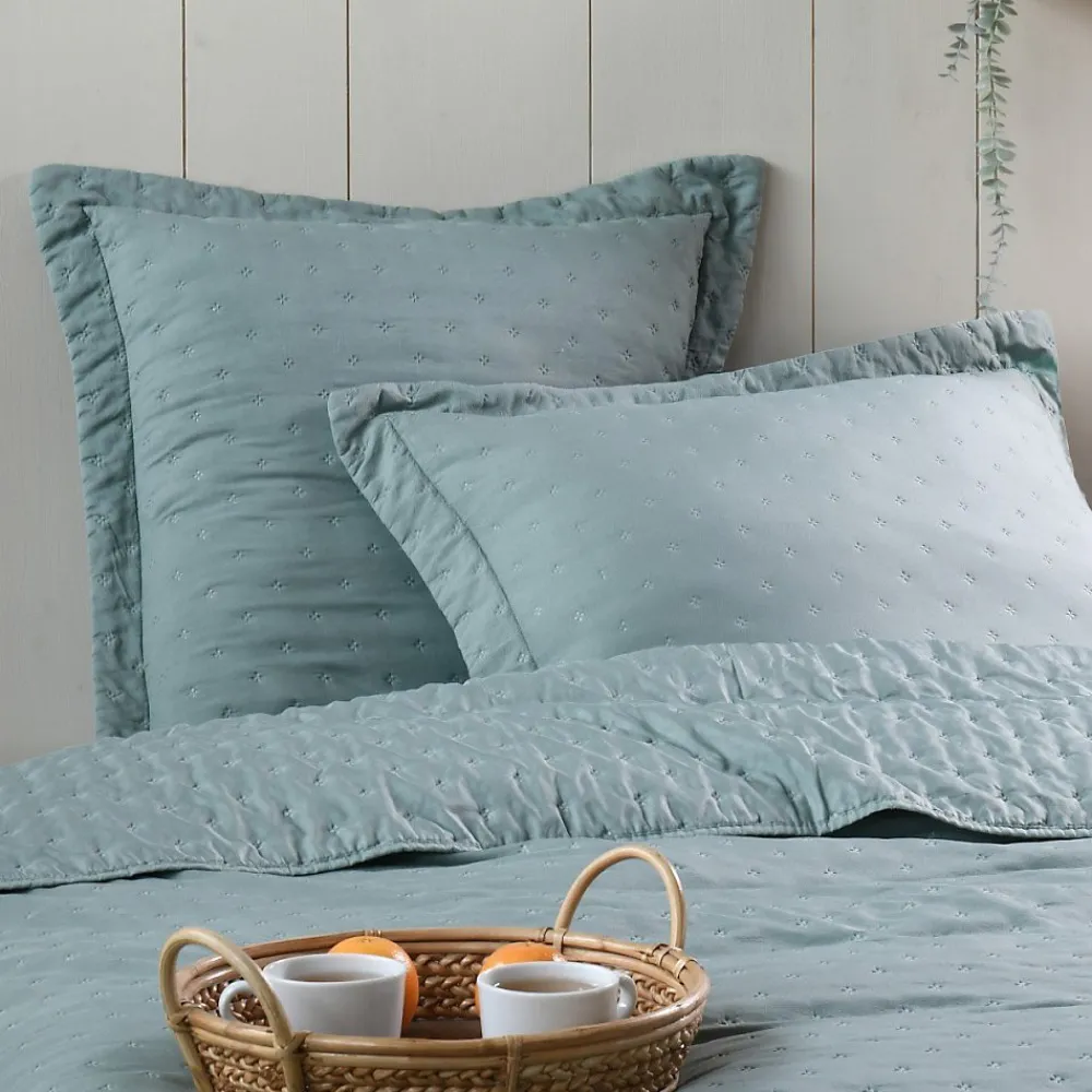 Lovely Casa Couvre lit boutis réversible 240x220 avec 2 taies coloris vert* Boutis, Couvre-Lit, Édredon