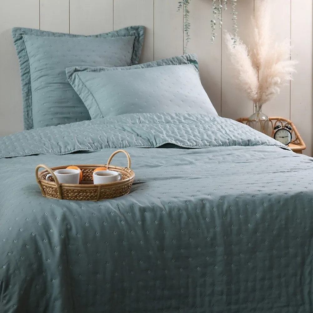 Lovely Casa Couvre lit boutis réversible 240x220 avec 2 taies coloris vert* Boutis, Couvre-Lit, Édredon