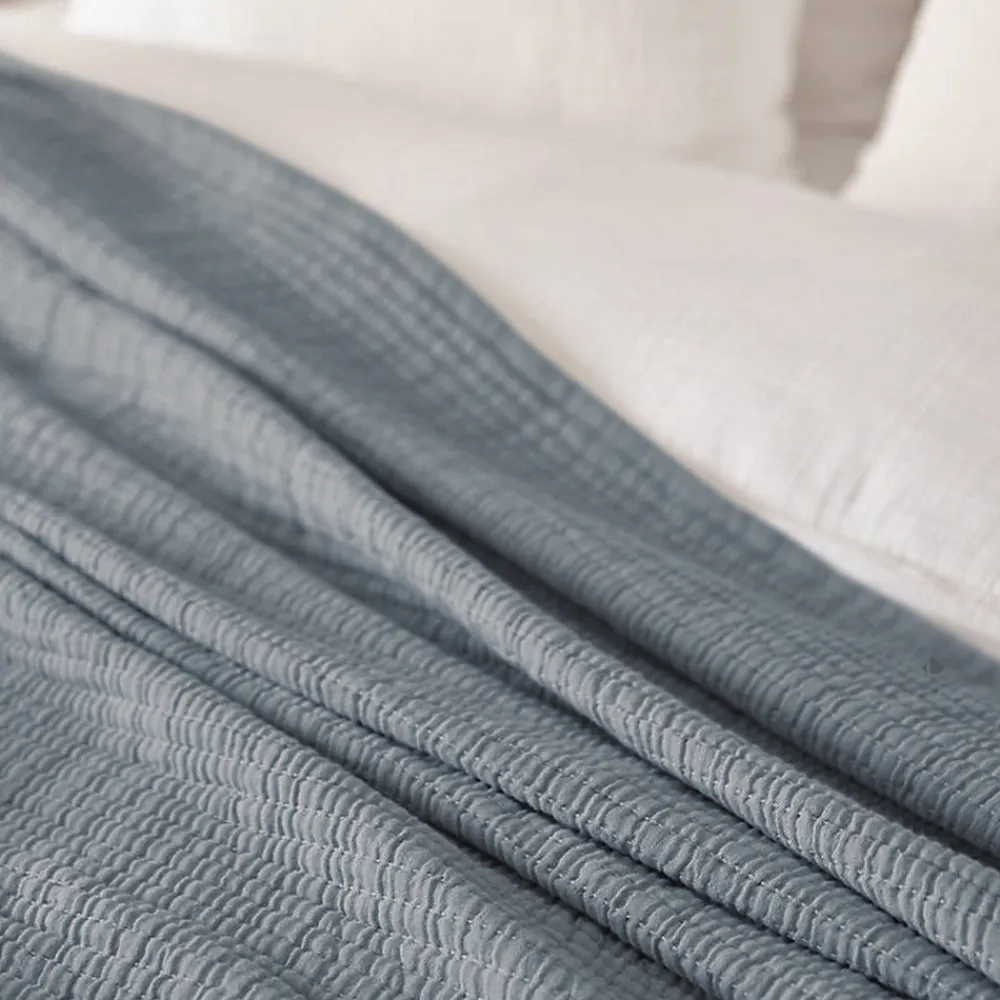 Dessus de lit 180x250 cm en coton lavé SEVILLE bleu abysse>Linnea
