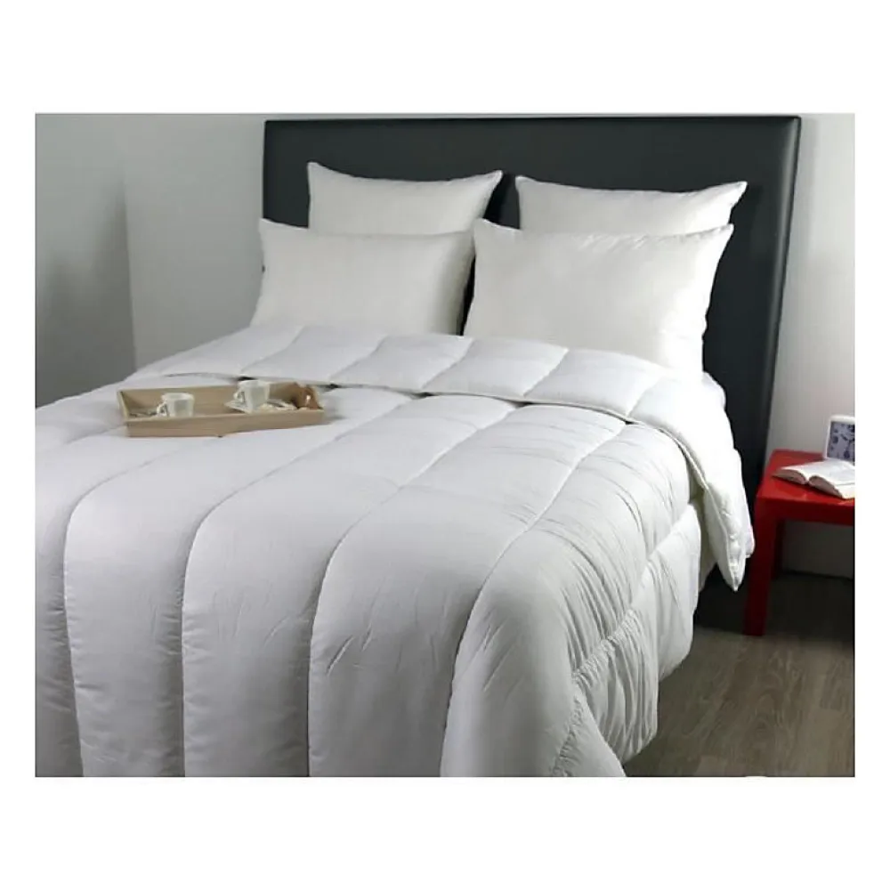 Couette chaude 400gr/m² COUNTRY 200x200 cm blanc>Dodo New