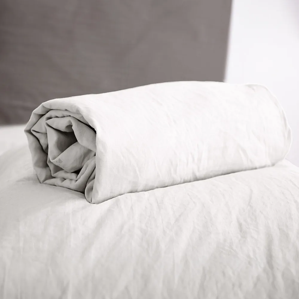 Drap housse uni 160x200 cm MILA 100% polyester micro lavée blanc>Linnea Best