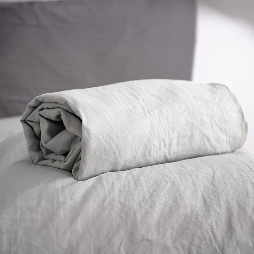 Drap housse uni 160x200 cm MILA 100% polyester micro lavée gris perle>Linnea New