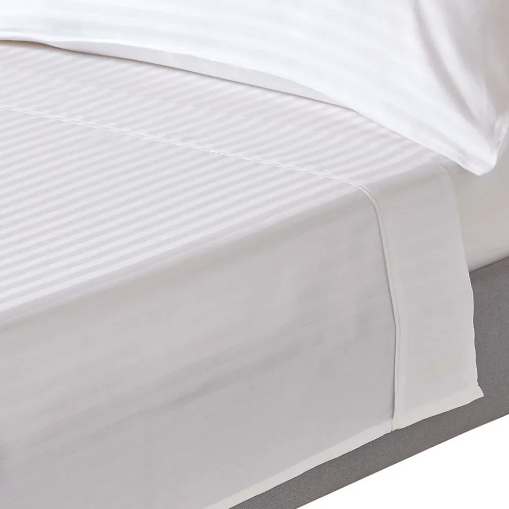 Homescapes Drap plat satin rayé en coton égyptien 330 fils blanc, 180x290 cm -* Drap Plat