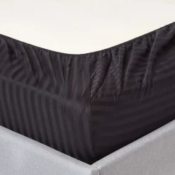Homescapes Drap-housse rayé 180 x 200 cm 100% coton égyptien 330 fils coloris noir -* Drap Housse|Drap Housse