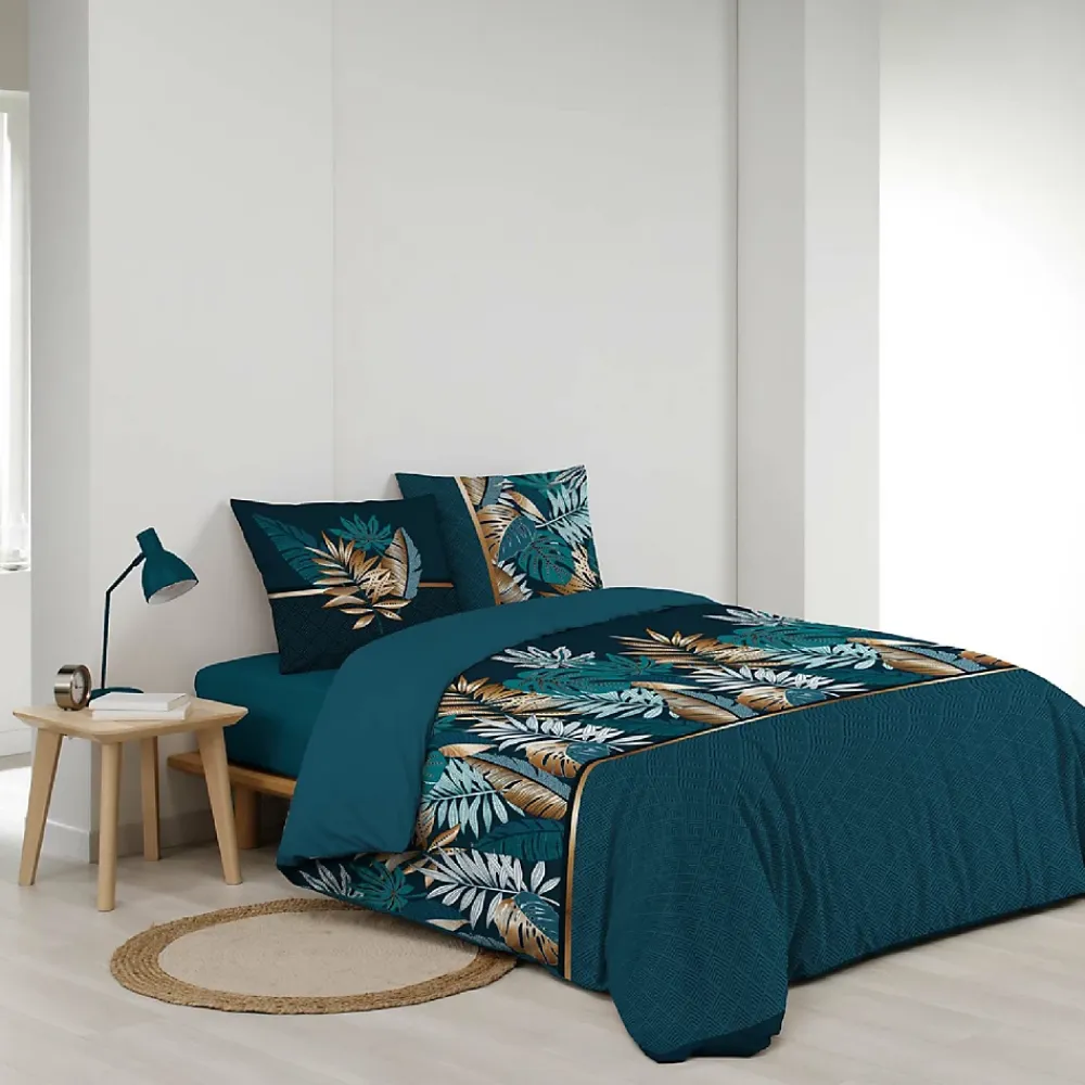 Douceur D'Intérieur Housse de couette imprimé allover 42 fils "Alianor" - 220x240cm - Bleu canard* Parure De Lit