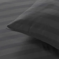 Douceur D'Intérieur Housse de couette 240x220 + 2 taies Cléo Anthracite microfibre* Housse De Couette