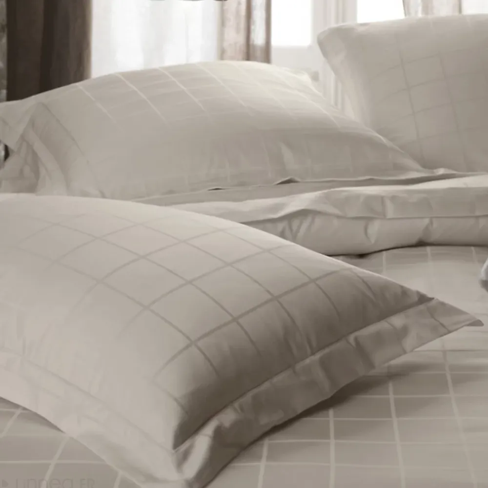 Linnea Housse de couette 280x240 cm satin CONCERTO rayures beige Lin* Housse De Couette