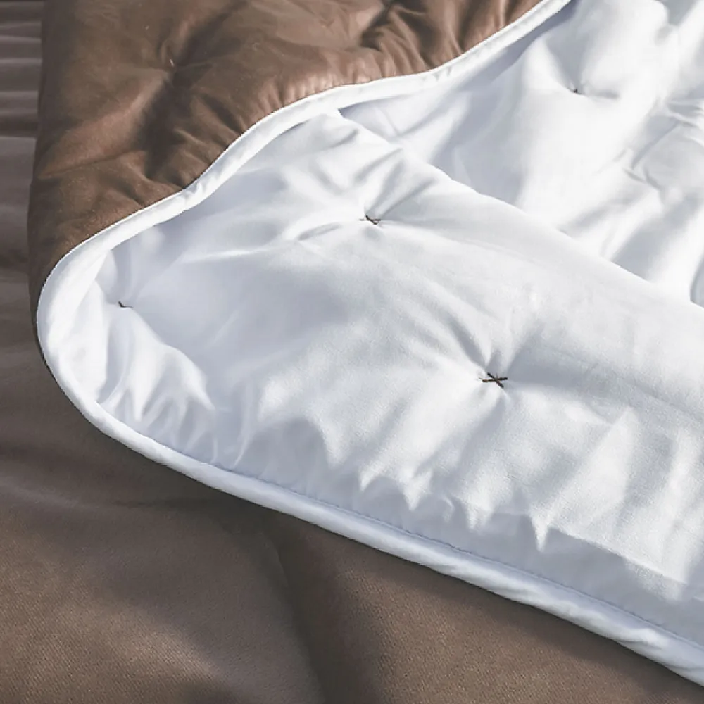 Jeté de lit réversible en velours et microfibre (150x200 cm - Taupe)>Toison d'Or