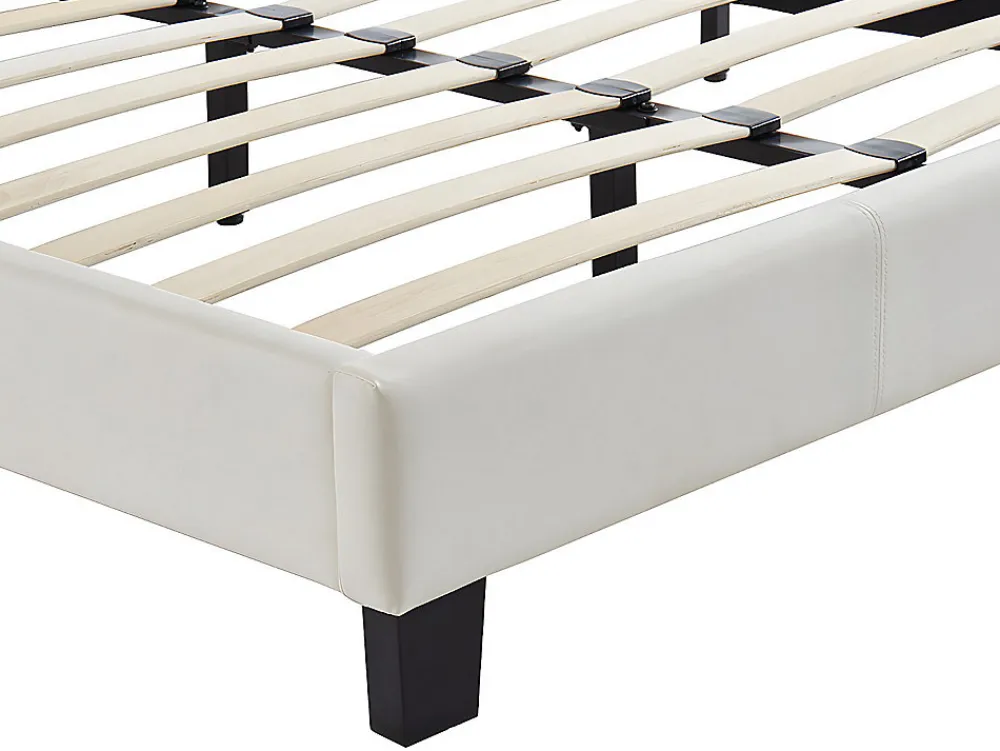 Lit 140 x 190 cm - Simili - Blanc - CORNELIUS II>Vente-unique Sale