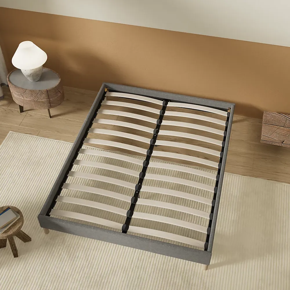 November Lit avec sommier lattes en bois - 160x200 cm - Tissu Gris - Pieds en bois* Sommier