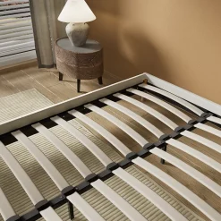 November Lit avec sommier lattes en bois - 140x200 cm - Tissu Blanc - Pieds en bois* Sommier