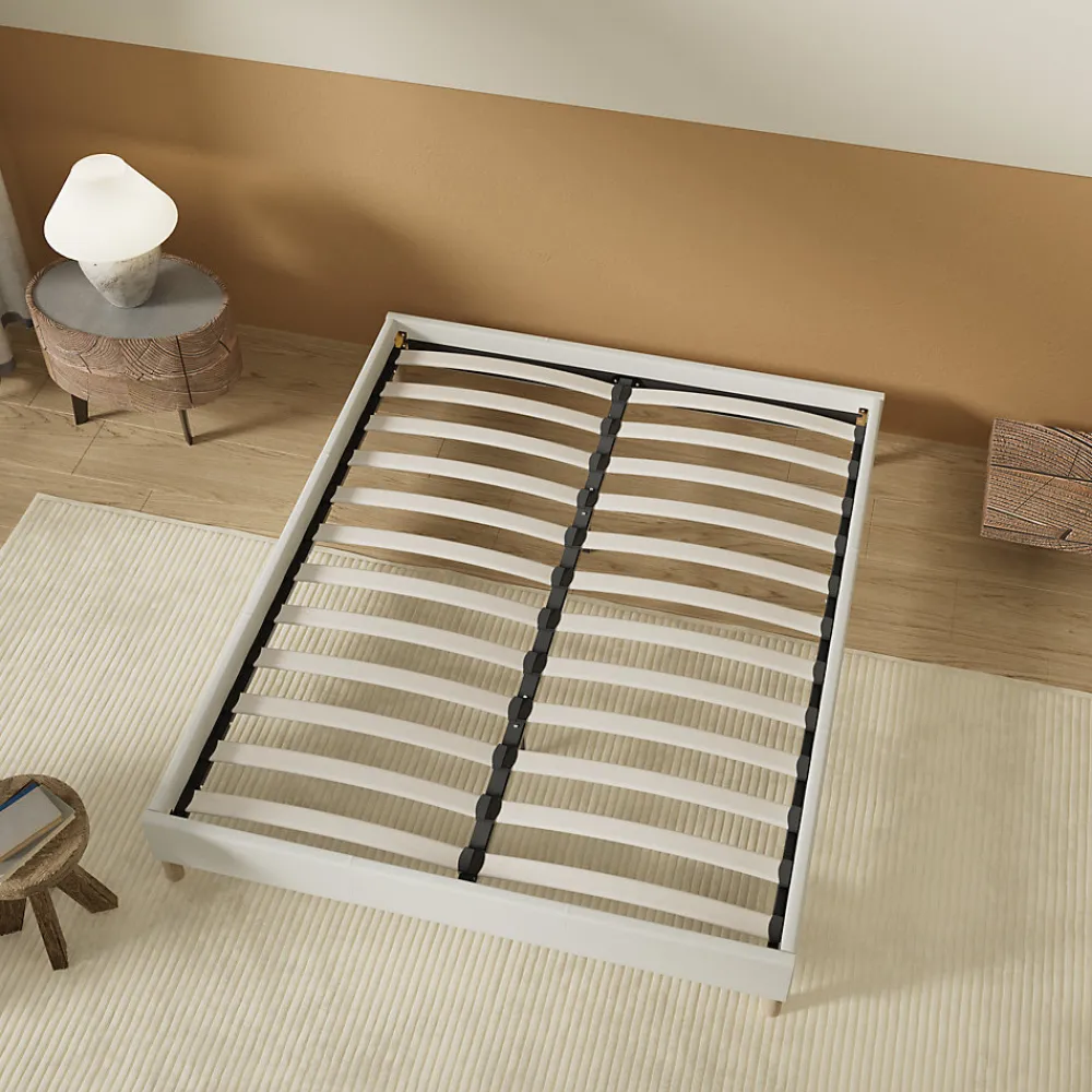 Lit avec sommier lattes en bois - 140x190 cm - Tissu Blanc - Pieds en bois>November Online