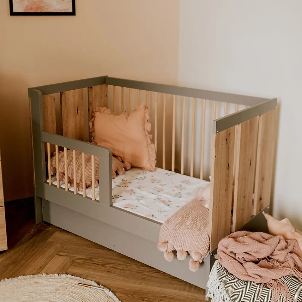 Lit Bébé Enfant évolutif à Barreaux Avec Sommier Réglable Bois / Gris 120x60 Cm>Little Sky Best