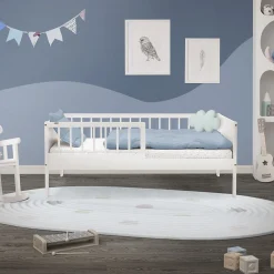 Lit d'enfant 70x140 cm simple blanc en bois de pin avec sommier à lattes sans matelas><noscript><img width=