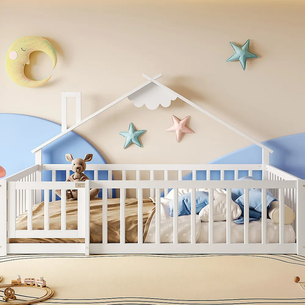 Lit enfant 140x190 cm - Lit avec barrières et design maison - Bois de pin et MDF - Sans matelas - Blanc>Okwish Outlet