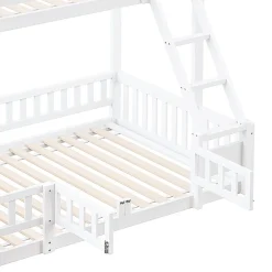 Lit superposé 140x200 cm avec toboggan ludique et étagères intégrées, structure en pin et MDF blanc><noscript><img width=