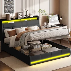 Lit tapissé 160x200 cm en PU noir avec LED, ports USB, sommier hydraulique et grand espace de rangement><noscript><img width=