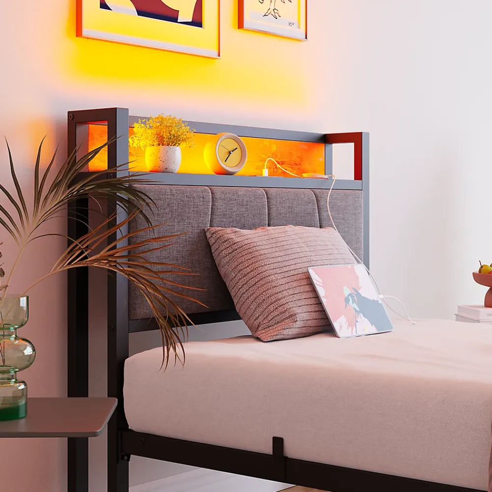 Redom Lit 90x200 cm avec tête de lit haute et LED multicolore, station de charge USB intégrée et cadre métal* Lit Simple