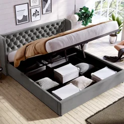 Lit 180x200 cm avec tête de lit capitonnée en velours, coffre hydraulique intégré et cadre bois/métal gris><noscript><img width=