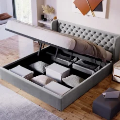 Lit 180x200 cm avec tête de lit capitonnée en velours, coffre hydraulique intégré et cadre bois/métal gris><noscript><img width=