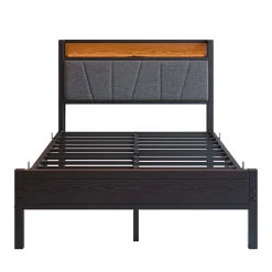 Lit 120x200 cm avec tête haute rembourrée et cadre métal, LED multicolores pilotables et station USB><noscript><img width=