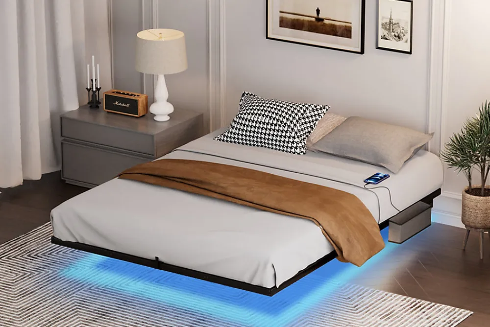Lit 160x200 cm flottant en acier noir avec éclairage LED, station USB-C et poche de rangement>Redom Discount