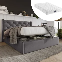 Lit 160x200 cm tapissé tissu gris avec coffre de rangement, tête de lit capitonnée et structure bois/métal><noscript><img width=